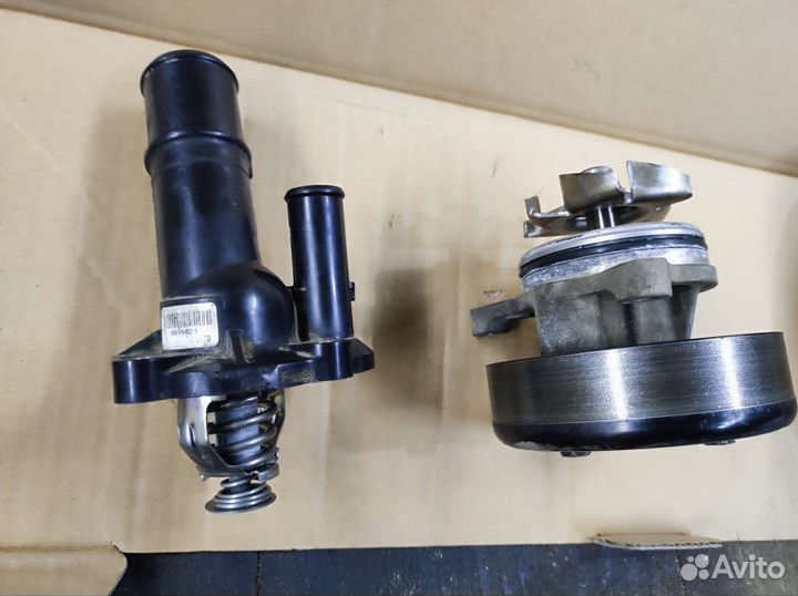 Помпа термостат мазда 3 2.0 bl