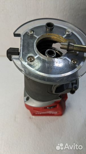 Фрезер milwaukee 2723-20/цанга 8мм