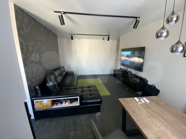 3-к. квартира, 60 м², 9/9 эт.