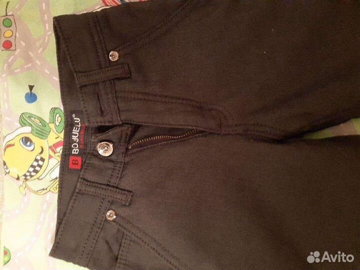 Серые брюки