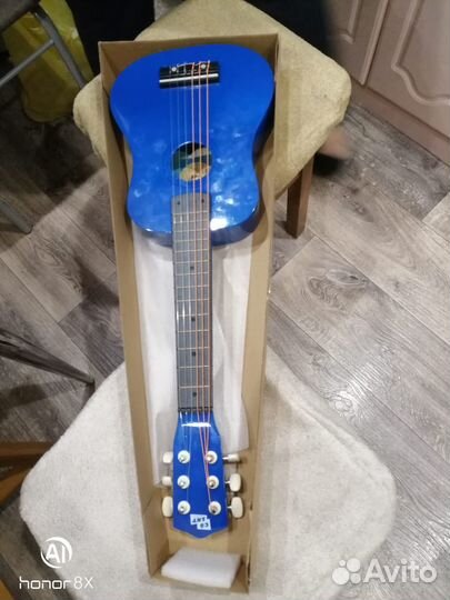 Детская гитара