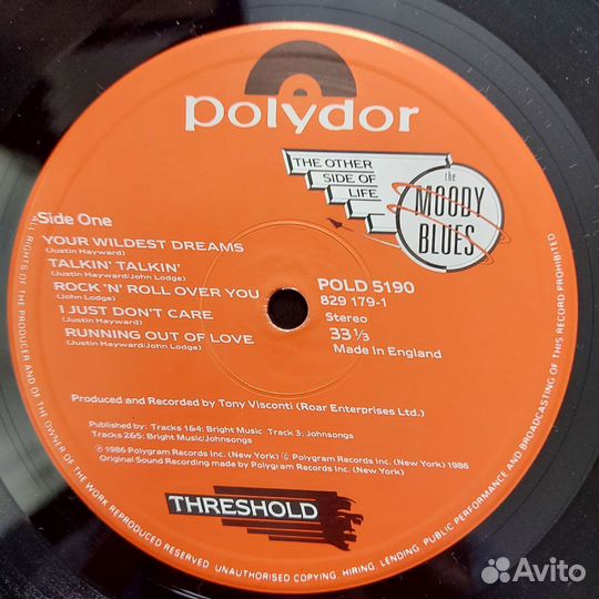 2 фирменных LP Moody Blues в отл.состоянии