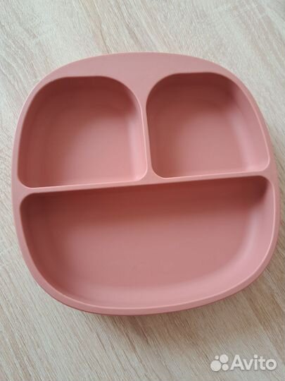 Детская тарелка на присоске