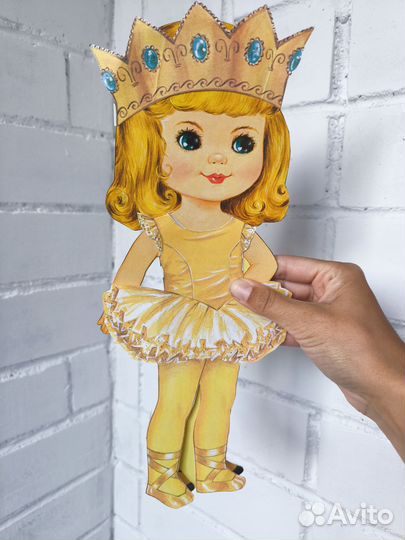 Бумажная кукла с одеждой в стиле винтаж СССР