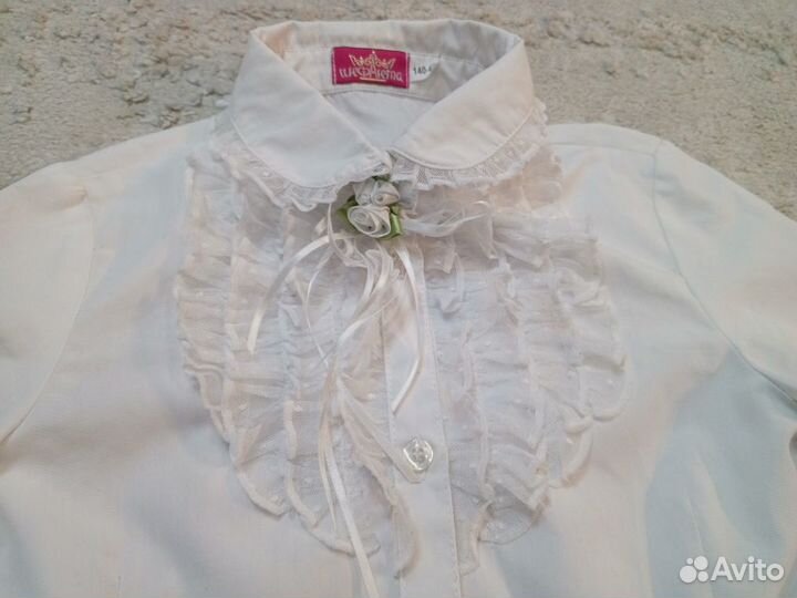 Блузки и юбка школьные