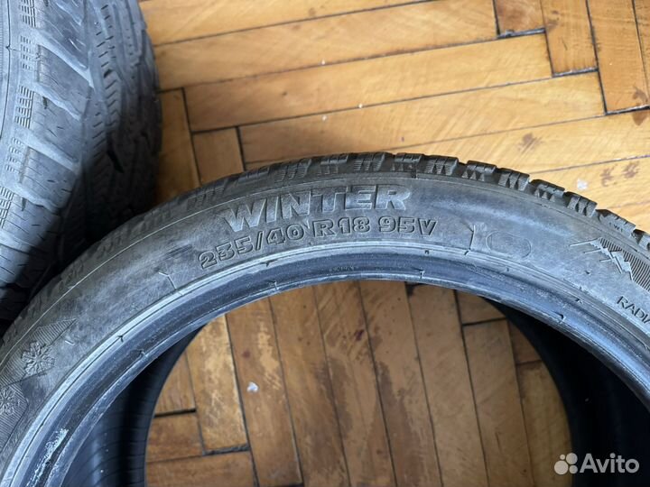 Tigar Winter 235/40 R18