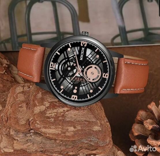 Подарочный мужской набор -3 часы и кожаный браслет