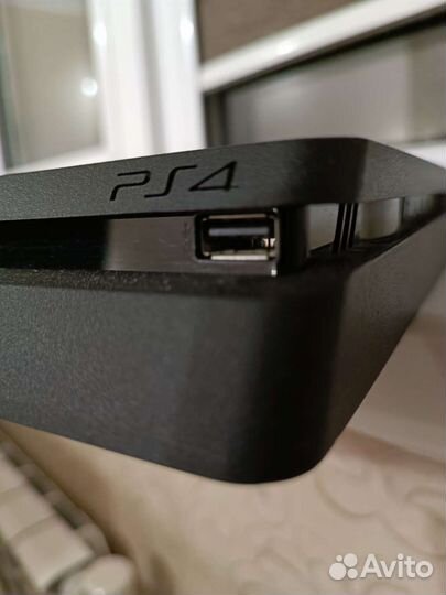 Sony playstation 4 slim 500gb с играми
