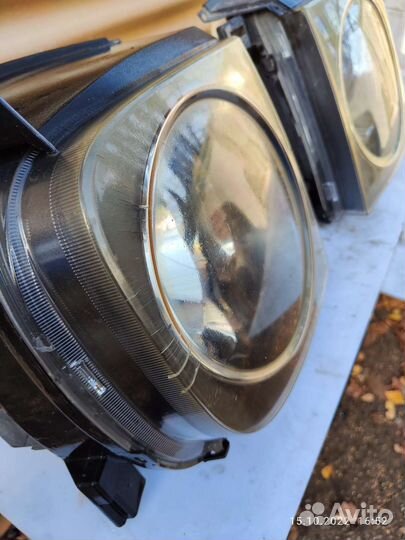Фара Nissan cube
