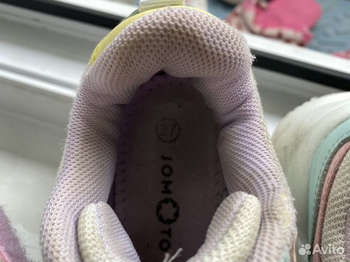 Кроссовки детские 27