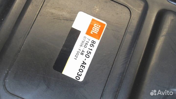 Сабвуфер Suzuki Grand Vitara XL-7, 2005