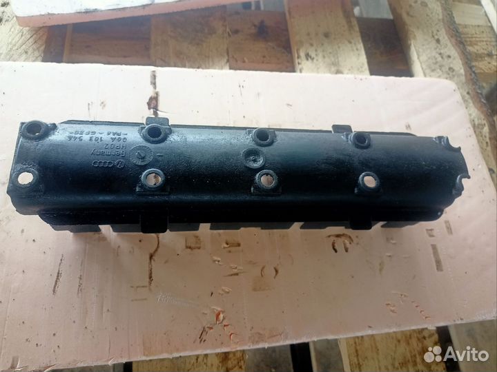 Маслоотражатель Ауди А4 Б5 1.6 ADP 06A103544