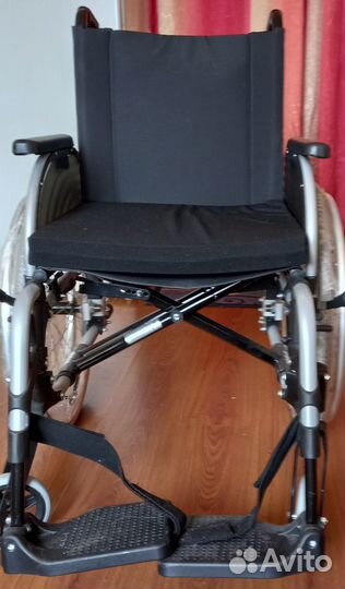 Инвалидная коляска новая