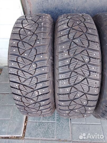 Goodyear ultragrip 600 175/65 r14На дисках Ваз
