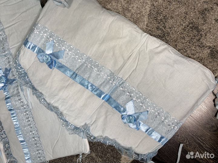 Бортики в детскую кроватку