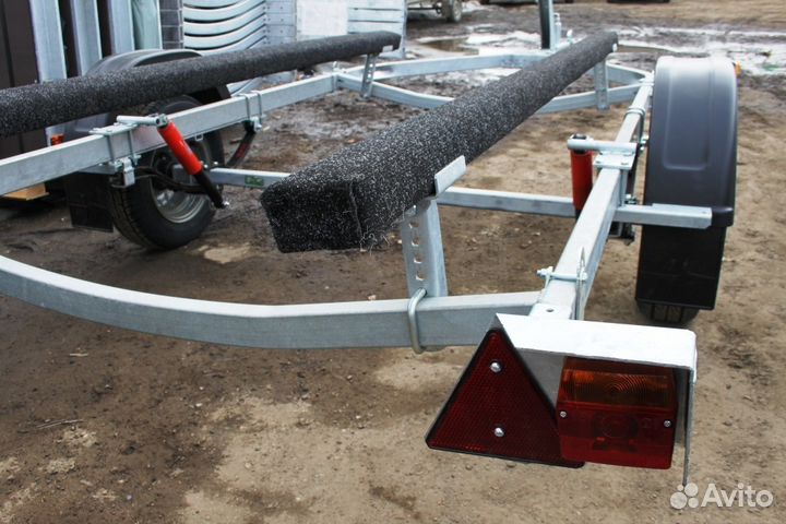 Лодочный прицеп мзса 81771Е.101 для судов 4,75-5 м
