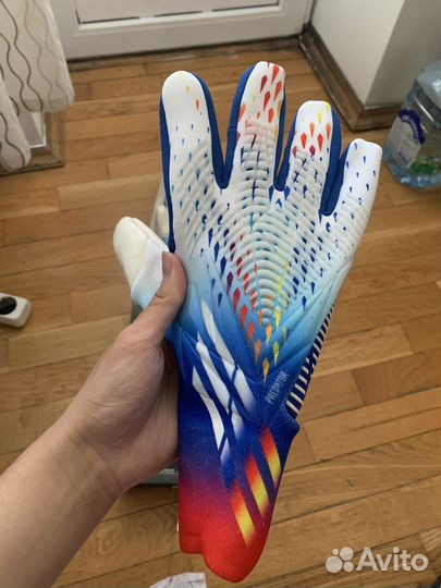 Вратарские перчатки adidas
