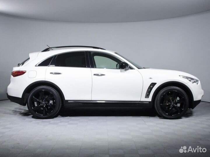 Infiniti QX70 3.7 AT, 2014, 58 444 км