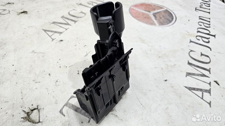 Подстаканник Mercedes-Benz S-Class W220