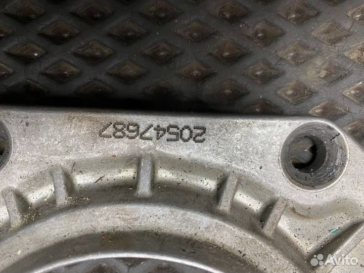 Крышка кпп Volvo FH13 20547687