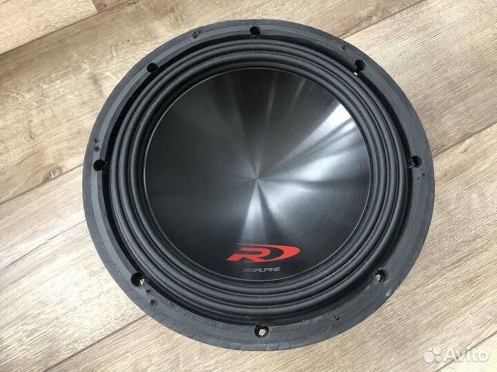 Сабвуфер Alpine SWR-10D4