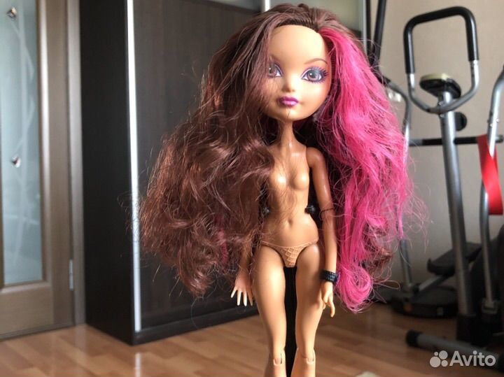 Кукла евер афтер хай