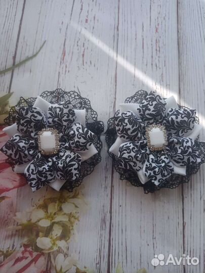 Школьные бантики ручной работы