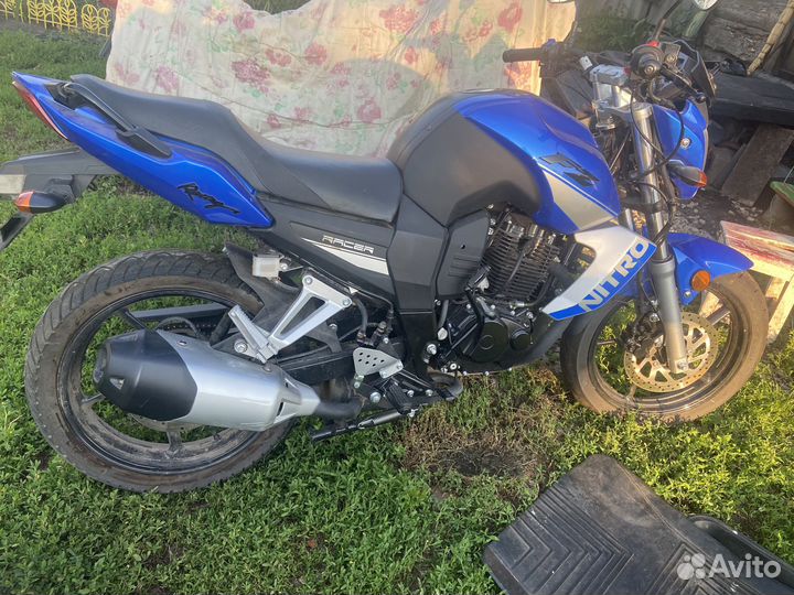 Мотоцикл спортивный