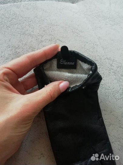 Перчатки кожаные женские