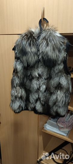 Жилетка женская