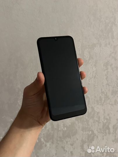 Телефон Honor 8A 2/32