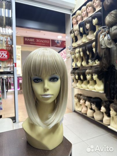 Парик каре с челкой