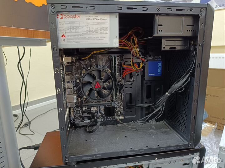 Компьютер intel core i3-8100 с монитором 22 дюйма
