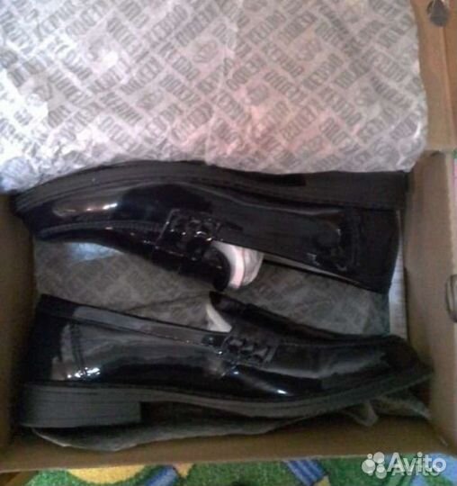 Сандалии,туфли и кеды для девочки,36-37размер