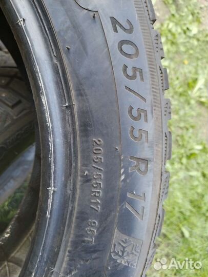 Michelin X-Ice North 4 205/55 R17 95T