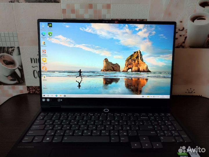 Ноутбук lenovo