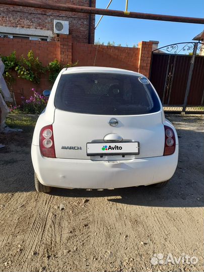 Nissan March 1.0 AT, 2003, 303 000 км