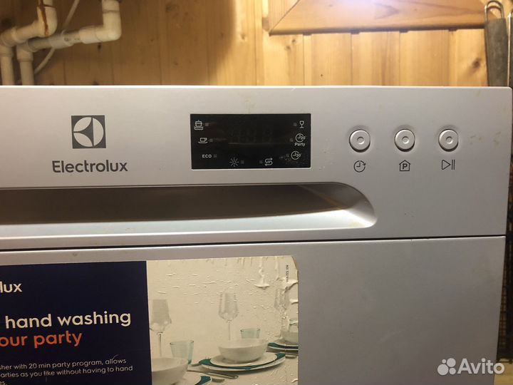 Посудомоечная машина electrolux