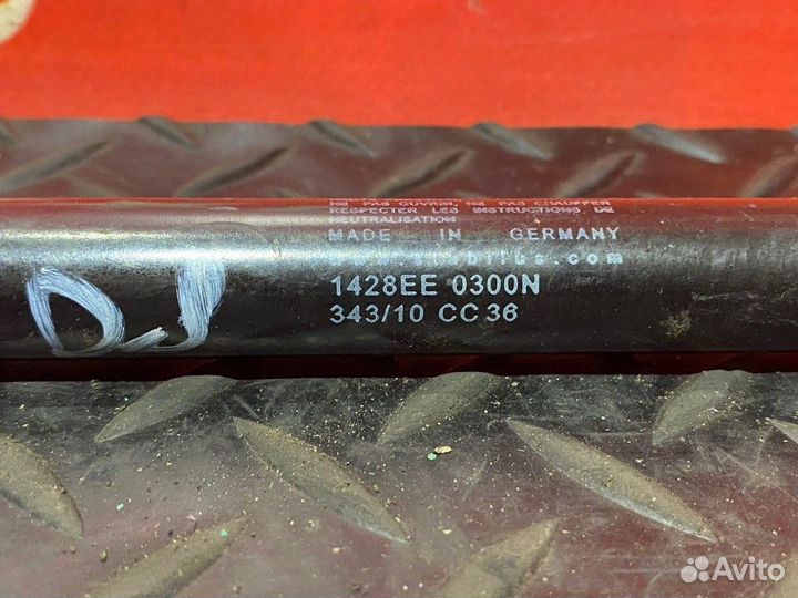 Амортизатор капота Daf XF105, Daf XF95