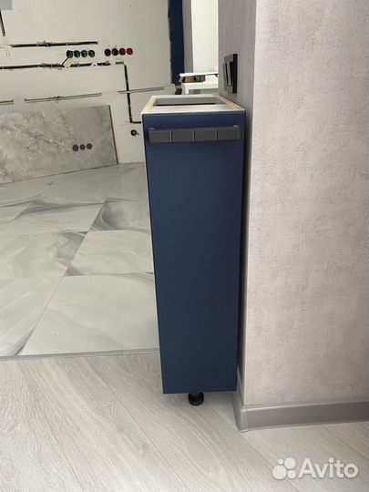 Кухонный пенал + шкаф для бутылок+бутылочница