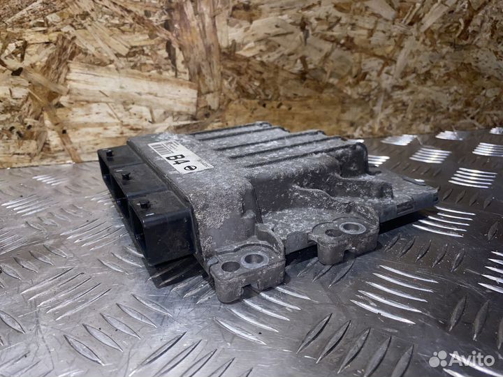 Блок управления двигателем Nissan Qashqai J11 HRA2