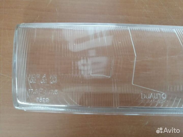 Стекло фары правой primera P10 90- 272812E