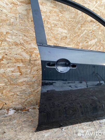 Дверь передняя правая Nissan Almera G15