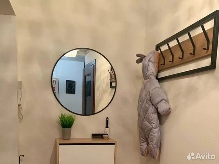 Вешалка настенная