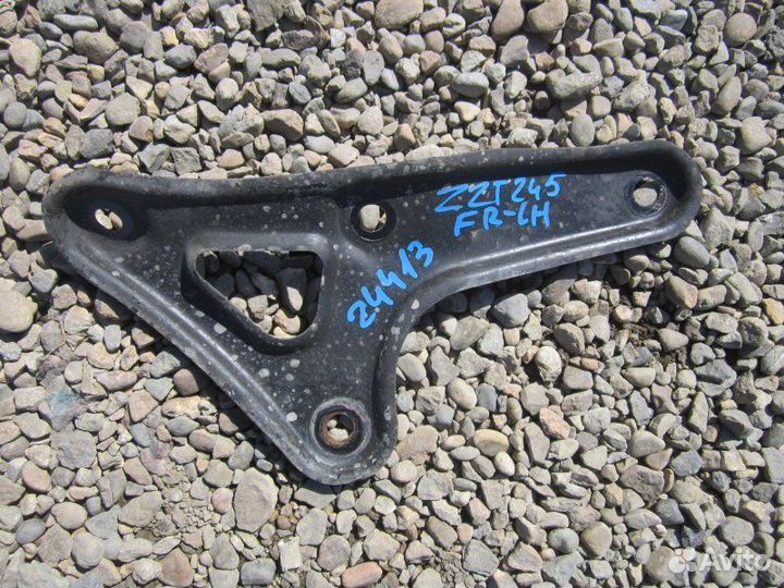 Кронштейн балки двигателя левый Toyota Allion