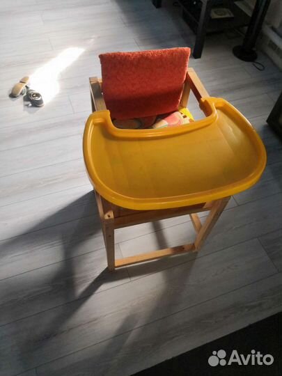 Детский стул для кормления