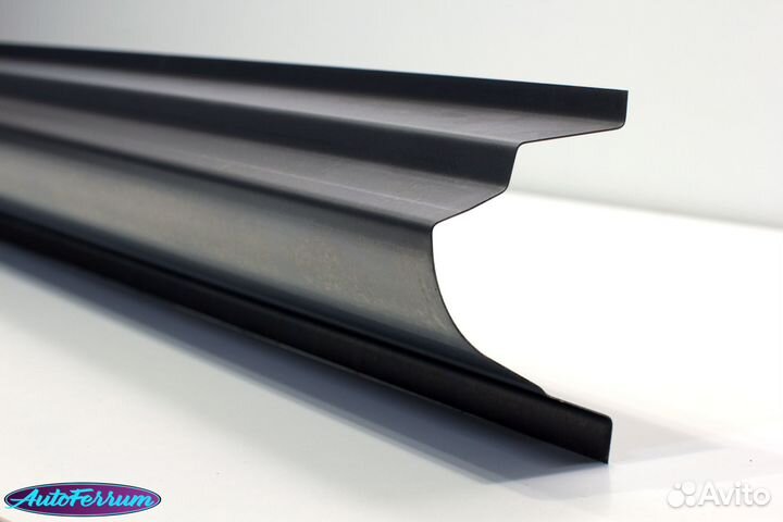 Пороги кузовные Mitsubishi Pajero Sport 1