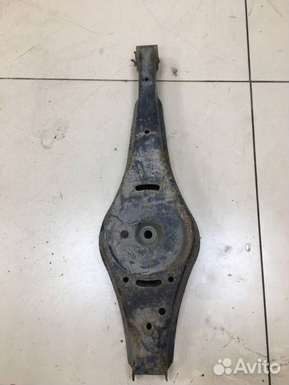 Рычаги подвески задний нижний под пружину