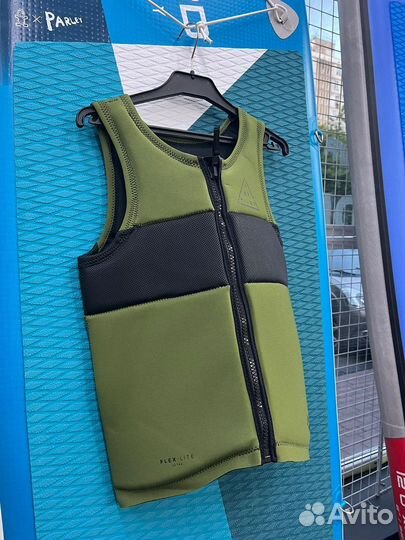 Жилет для вейкборда jetpilot MAX milde