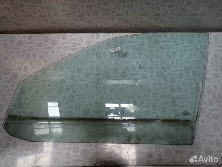 Стекла боковые для Октавия тур шкода